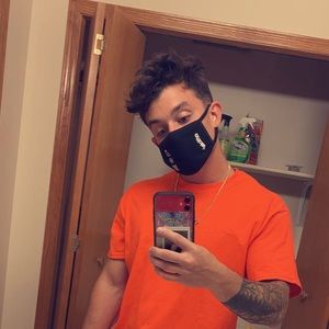 Meet your Posher, Dakota